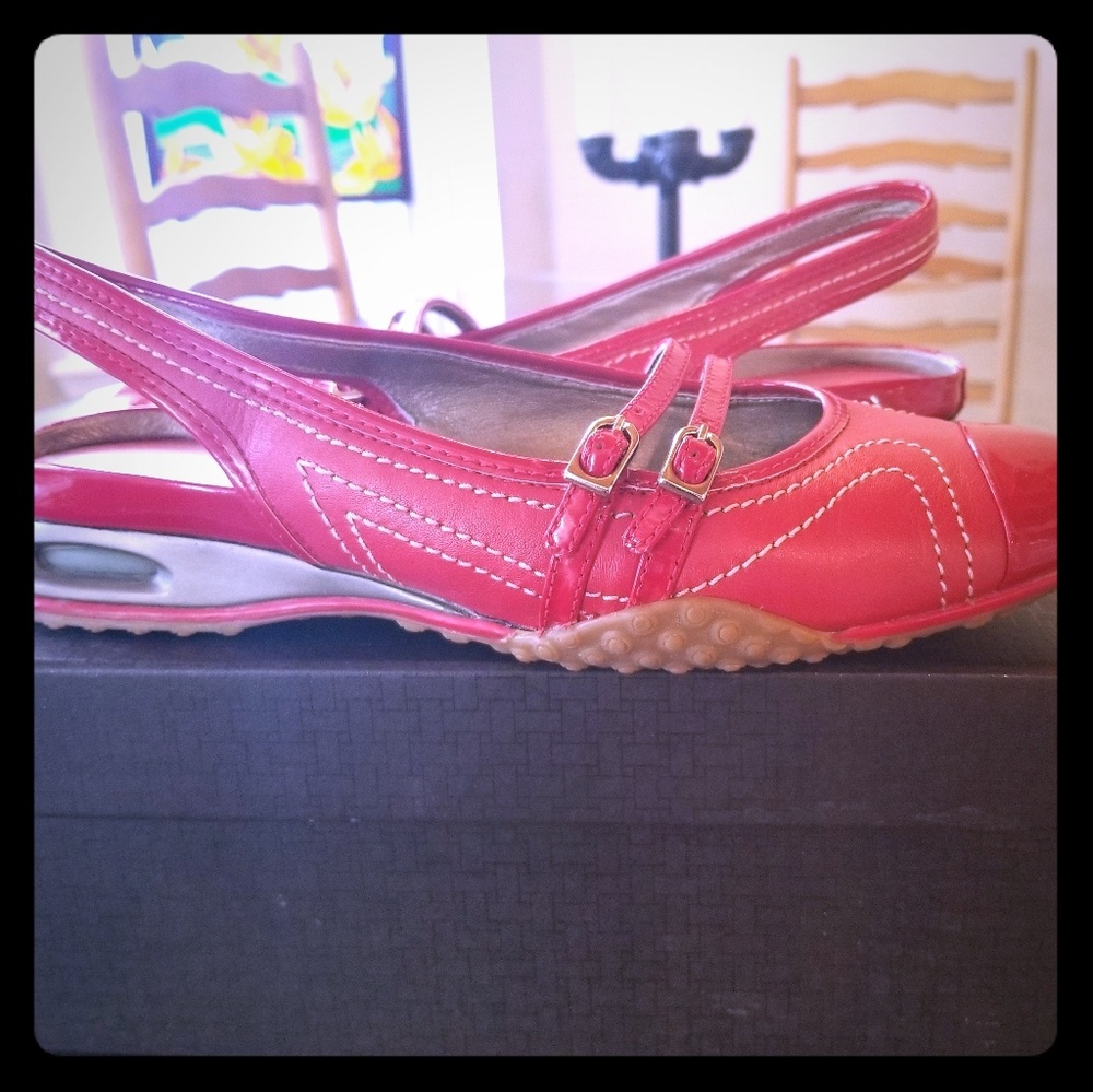 Cole Haan LNIB Air Bria Stitch Cherry 6.5